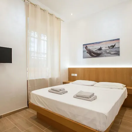 Marconi Design - 4 Fermate Dal Colosseo בית הארחה רומא